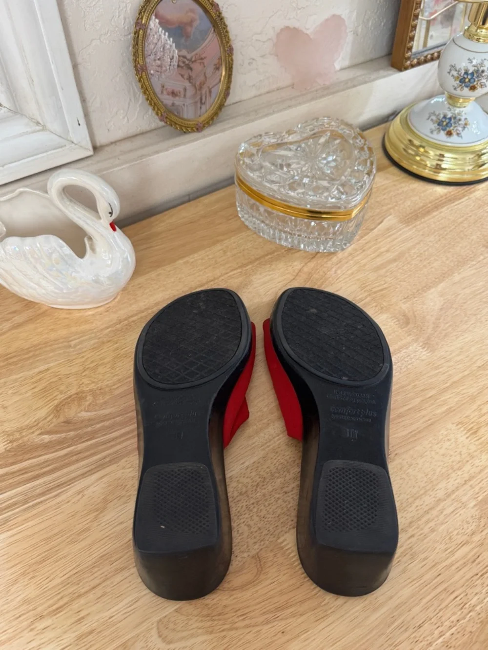 Y2K Comfort Plus By Predictions Red Ruched Slip On Wedge Sandals Size 11W